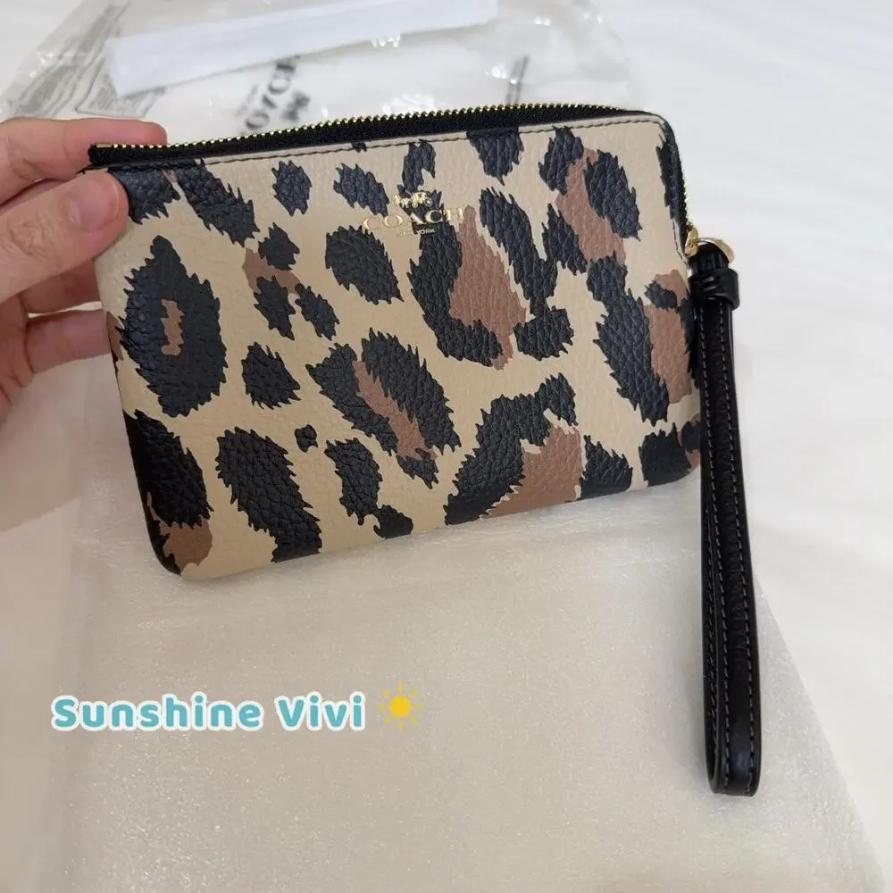 NWT Coach Corner Zip Leather Wristlet With Leopard Print GOLD CCJ74
